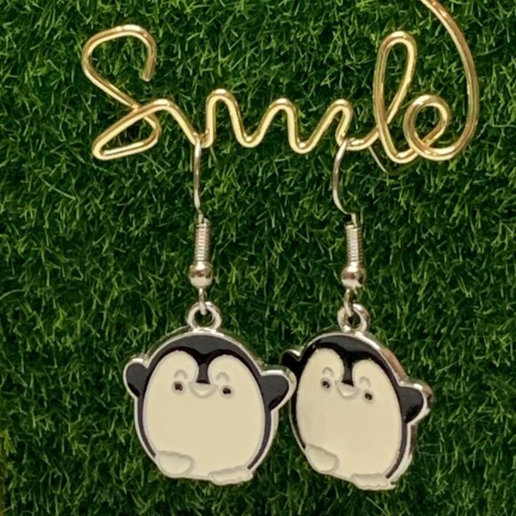 Penguin Earring, Penguin Jewelry, Christmas Earring, Gift Idea, Silly Earring - Picture 1 of 5